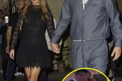 Taylor Swift Flashes Her Engagement Ring 💍 as She Shares a Passionate Kiss with Travis Kelce During Their Yacht Date in New York