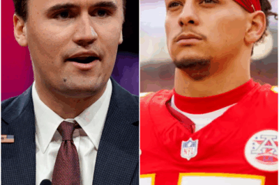 Shortly after Charlie Kirk’s death, Chiefs star Patrick Mahomes stepped in, pledging to pay all of Kirk’s two children’s living and education expenses. This action not only eased the burden on Kirk’s family during this time of grief but also caused a stir on social media – “I’m also a father, I understand the loss of his family at this time…”.
